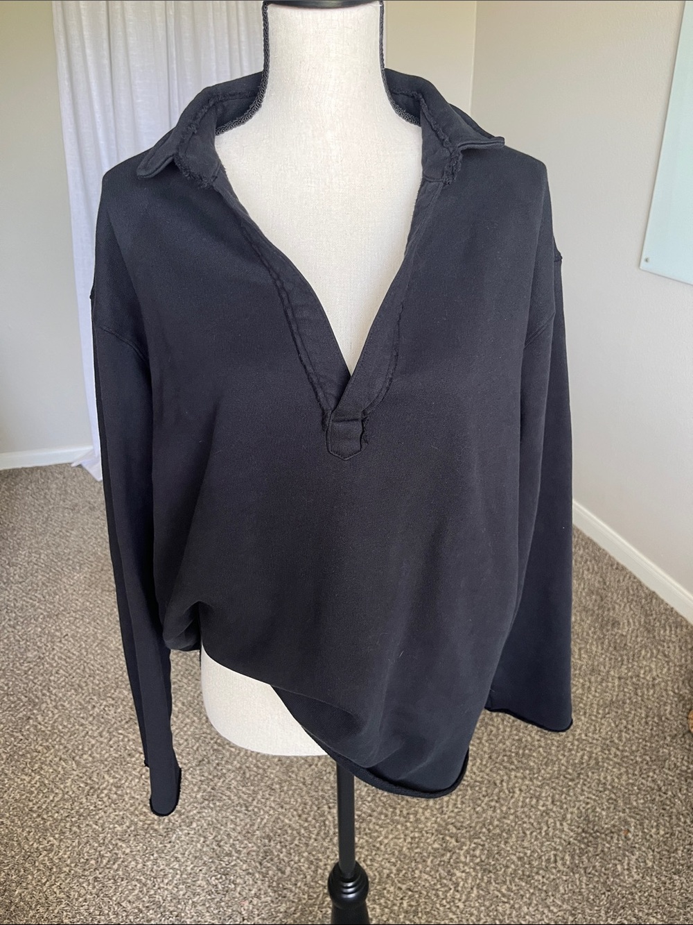 Frank & Eileen Patrick Popover Sweatshirt XL Black 100% Cotton Raw Edge Collar